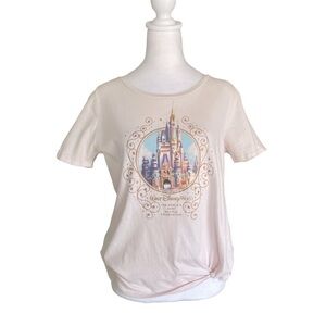 Walt Disney World 50th Anniversary Cinderella Castle Pink T-Shirt Size Medium